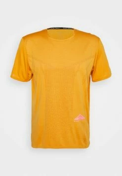 Nike Performance TRAIL RISE 365 - Sports T-shirt - Light Curry/habanero Red -Nike Performance store 8c218a13ad1342a2b8d77887673e643a