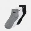 Nike Performance EVERYDAY ANKLE 3 PACK UNISEX - Sports Socks - White/carbon Heather/black