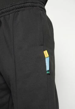 Nike Performance PANT - Tracksuit Bottoms - Black -Nike Performance store 8c9e744bad6942bfab13cb69a5465259