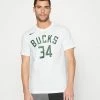 Nike Performance NBA GIANNIS ANTETOKOUNMPO MILWAUKEE BUCKS NAME AND NUMBER TEE - Print T-shirt - White/antetokounmpo