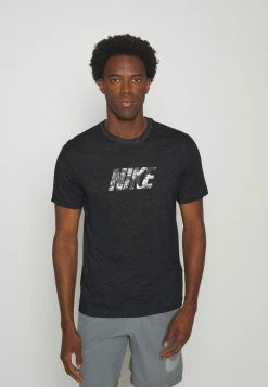 Nike Performance SLUB TEE - Print T-shirt - Black/smoke Grey