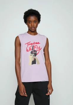 Nike Performance STANDARD ISSUE - Top - Doll/pale Ivory