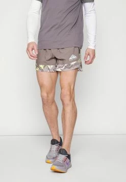 Nike Performance TRAIL - Sports Shorts - Olive Grey/light Iron Ore -Nike Performance store 8f6c7e801fe445c3b21dc3035c0f0981