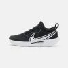 Nike Performance COURT ZOOM PRO - Multicourt Tennis Shoes - Black/white