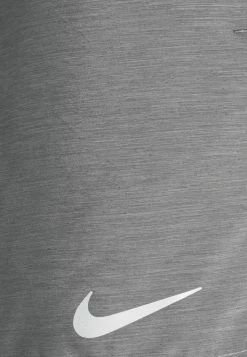 Nike Performance CHALLENGER - Sports Shorts - Smoke Grey/reflective Silver -Nike Performance store 92b9ccccd1fd44a7b9926cd14c05e1ca