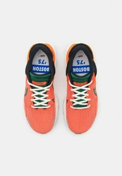 Nike Performance ZOOMX INVINCIBLE RUN UNISEX - Neutral Running Shoes - Team Orange/black/gorge Green/sail/metallic Silver/racer Blue -Nike Performance store 92fa4511dd2042fa8f4812c473b07837