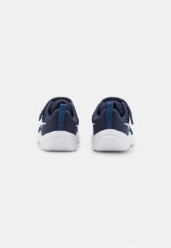 Nike Performance DOWNSHIFTER 12 NN TDV UNISEX - Neutral Running Shoes - Midnight Navy/game Royal/white 8 Nike Performance DOWNSHIFTER 12 NN TDV UNISEX - Neutral Running Shoes - Midnight Navy/game Royal/white -Nike Performance store 93292d3914a8483f87793b4114392783