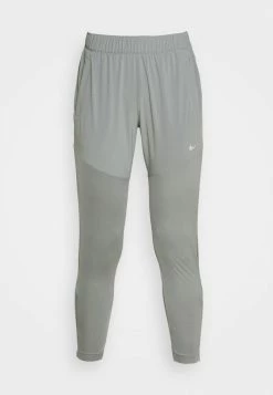 Nike Performance ESSENTIAL PANT - Tracksuit Bottoms - Particle Grey/silver -Nike Performance store 94ebe07f1a50436d8f34ae165dccd922