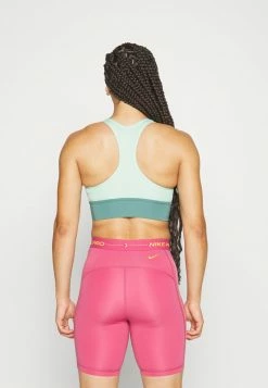 Nike Performance BRA - Medium Support Sports Bra - Enamel Green/bicoastal/(ghost Green) -Nike Performance store 97dadcbc69534683a2c4c4763f0d2f83