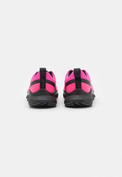Nike Performance WMNS REACT PEGASUS TRAIL - Training Shoe - Hyper Pink/black 8 Nike Performance WMNS REACT PEGASUS TRAIL - Training Shoe - Hyper Pink/black -Nike Performance store 993bc5aaad3345dfa234a9bd4725c039