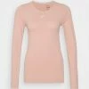 Nike Performance AURA SLIM - Long Sleeved Top - Rose Whisper/reflective Silver