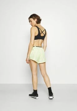 Nike Performance TEMPO SHORT - Sports Shorts - Lime Ice/black -Nike Performance store 9caecce24e5347b09ce2483bc75907e5