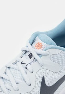 Nike Performance REVOLUTION 6 NN 4E - Neutral Running Shoes - Pure Platinum/thunder Blue/dark Marina Blue/worn Blue/hot Curry/light Brown -Nike Performance store 9e9d4548f28c4592a55e3a8e7145ae0a