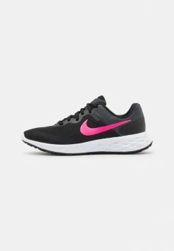 Nike Performance W NIKE REVOLUTION 6 NN - Neutral Running Shoes - Black/hyper Pink/iron Grey