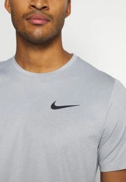 Nike Performance DRY - Sports T-shirt - Particle Grey/grey Fog/heather/black -Nike Performance store 9f91a329674b499eba2b1df505a3a0f4