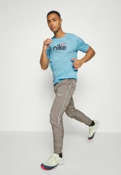 Nike Performance MILER - Fitness / Yoga - Blue Chill/(lt Crimson) -Nike Performance store 9fecbd6e1ca7429c9f9ebef6cd93ec19