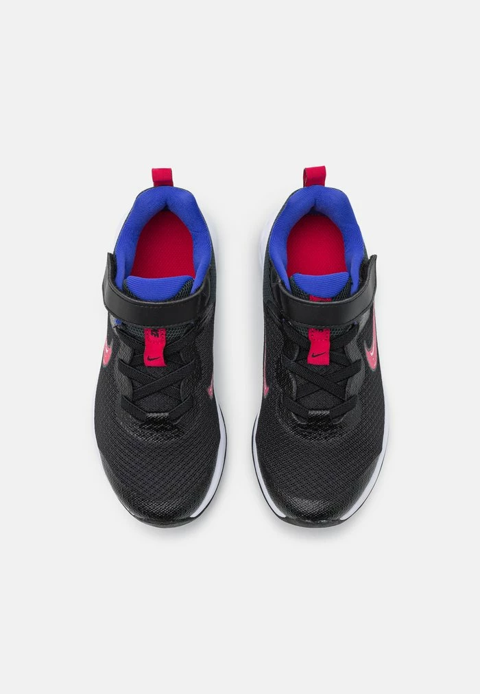Nike Performance REVOLUTION 6 NN UNISEX - Neutral Running Shoes - Black/very Berry/lapis 4 Nike Performance REVOLUTION 6 NN UNISEX - Neutral Running Shoes - Black/very Berry/lapis - Image 4