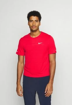 Nike Performance MILER - Sports T-shirt - University Red/reflective Silver