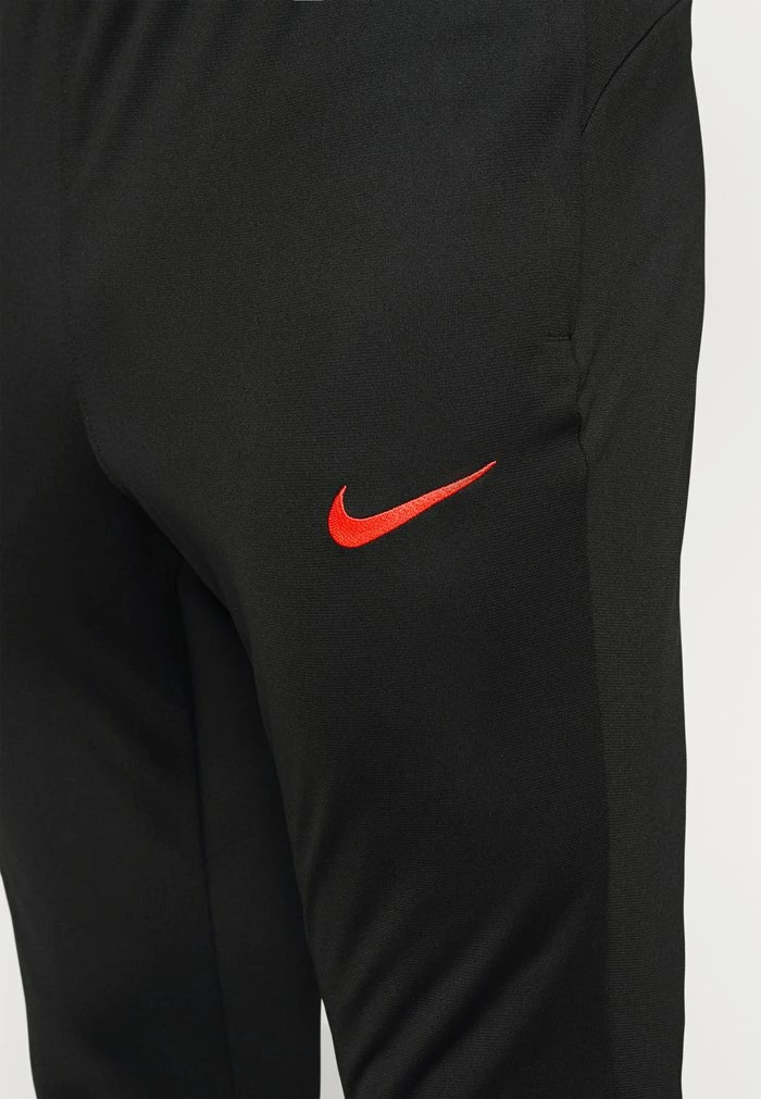 Nike Performance LIVERPOOL FC STRIKE TRACK PANT - Club Wear - Black/siren Red 6 Nike Performance LIVERPOOL FC STRIKE TRACK PANT - Club Wear - Black/siren Red - Image 6