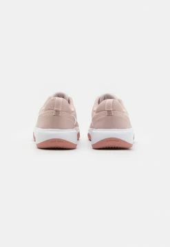 Nike Performance CITY - Training Shoe - Pink Oxford/barely Rose/rose Whisper/white -Nike Performance store a60f7e9992c046bb8313c8e471b06c2a