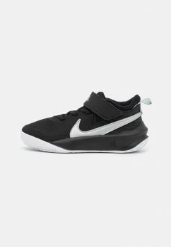 Nike Performance TEAM HUSTLE D 10 UNISEX - Basketball Shoes - Black/metallic Silver/volt/white