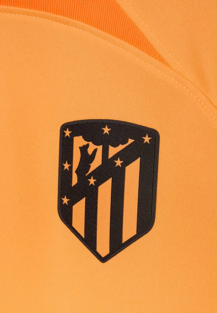 Nike Performance ATLÉTICO MADRID STADIUM THIRD UNISEX - Print T-shirt - Peach Cream/atomic Orange/black 3 Nike Performance ATLÉTICO MADRID STADIUM THIRD UNISEX - Print T-shirt - Peach Cream/atomic Orange/black - Image 3