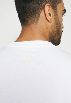 Nike Performance PARIS ST GERMAIN TRAVEL TEE - Club Wear - White -Nike Performance store a8a58bdb65be4b9587135a2b76fd4ba6