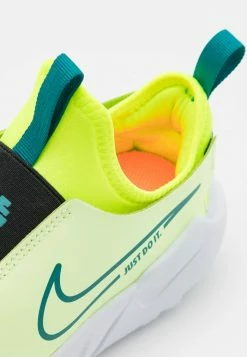 Nike Performance FLEX RUNNER 2 GS UNISEX - Neutral Running Shoes - Barely Volt/bright Spruce/volt/black -Nike Performance store acae9e5dc44a45c08f837fceaa08733a