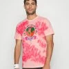 Nike Performance TEE BBALL - Print T-shirt - Bleached Coral