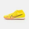 Nike Performance MERCURIAL ZOOM 9 ACADEMY IC - Indoor Football Boots - Yellow Strike/sunset Glow/coconut Milk