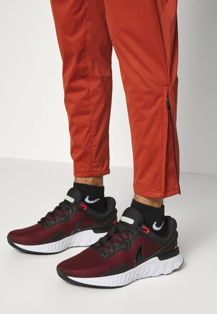 Nike Performance TRAIL - Trousers - Rugged Orange/mantra Orange 6 Nike Performance TRAIL - Trousers - Rugged Orange/mantra Orange - Image 6