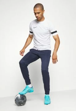 Nike Performance FC BARCELONA TRAVEL PANT - Club Wear - Obsidian/midnight Navy/obsidian 9 Nike Performance FC BARCELONA TRAVEL PANT - Club Wear - Obsidian/midnight Navy/obsidian -Nike Performance store b0627dc223e74b93a1d71c43db81d784