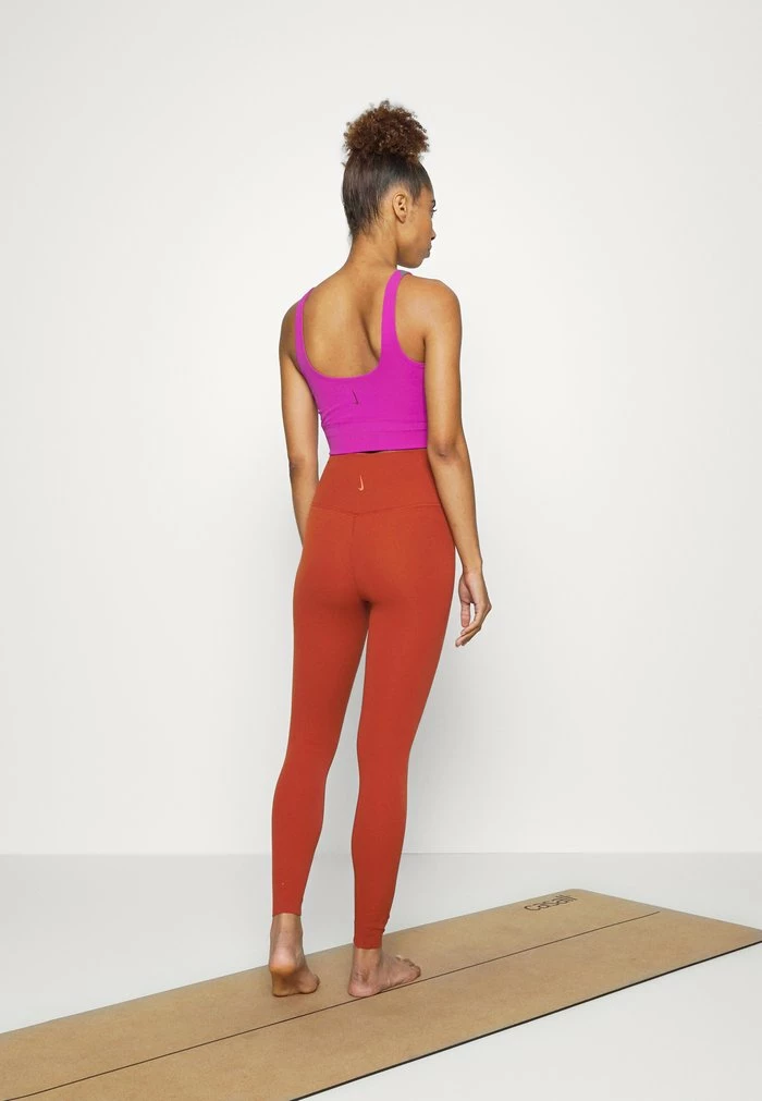 Nike Performance THE YOGA LUXE CROP TANK - Top - Cactus /villain Red 3 Nike Performance THE YOGA LUXE CROP TANK - Top - Cactus /villain Red - Image 3
