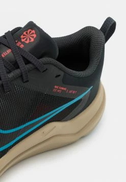 Nike Performance DOWNSHIFTER 12 - Neutral Running Shoes - Dark Smoke Grey/laser Blue/khaki/bright Crimson/black 11 Nike Performance DOWNSHIFTER 12 - Neutral Running Shoes - Dark Smoke Grey/laser Blue/khaki/bright Crimson/black -Nike Performance store b13f9ee06df54b2d81fddf8b0f8eeef2
