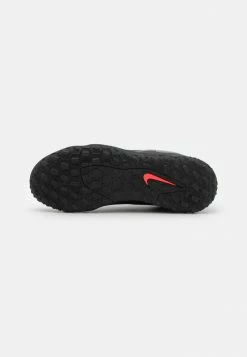Nike Performance JR. PHANTOM GT2 CLUB TF UNISEX - Astro Turf Trainers - Black Bright Crimson/summit White -Nike Performance store b2759fbaac7d4f1a834bc36275946d8f