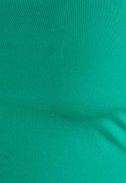 Nike Performance BRA - Medium Support Sports Bra - Neptune Green/white -Nike Performance store b428b2c6897d4e9ea1402534284e4750