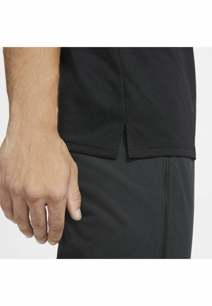 Nike Performance SUPERSET - Sports T-shirt - Black/(white) 5 Nike Performance SUPERSET - Sports T-shirt - Black/(white) - Image 5