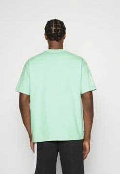 Nike Performance KEVIN DURANT TEE - Sports T-shirt - Mint Foam -Nike Performance store b86aeb6b416743d09f54e621648eeb72