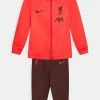 Nike Performance LIVERPOOL FC HODDED TRACKSUIT UNISEX SET - Tracksuit - Siren Red/burgundy Crush/burgundy Crush