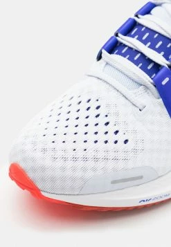 Nike Performance AIR ZOOM VOMERO 16 - Neutral Running Shoes - Football Grey/bright Crimson/concord/light Thistle/cinnabar/yellow Ochre -Nike Performance store baa8d47029404b8ebacd8a783adddc28