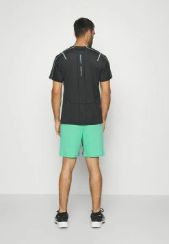 Nike Performance SHORT DYE - Sports Shorts - Light Menta/dynamic Berry 8 Nike Performance SHORT DYE - Sports Shorts - Light Menta/dynamic Berry -Nike Performance store bba45591cbe04fdea43ca299b42a47c2