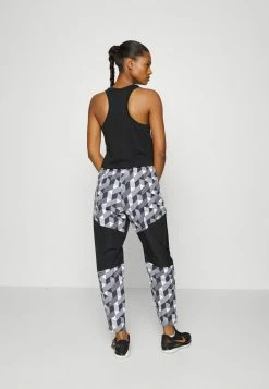 Nike Performance PANT - Tracksuit Bottoms - Black -Nike Performance store bbcdd04aad834bef8042865ad0d40034