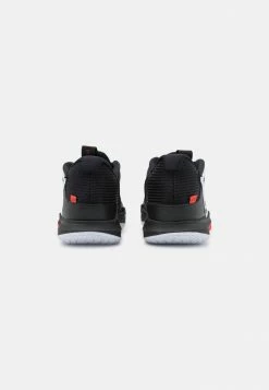 Nike Performance KYRIE LOW 5 - Basketball Shoes - Black/white/chile Red -Nike Performance store bf64b18d7d42452fb4d027af278c6f51