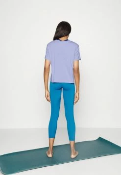 Nike Performance Sports T-shirt - Light Thistle/particle Grey -Nike Performance store bf6fea63de774ec1a2b31dc11f4cc341