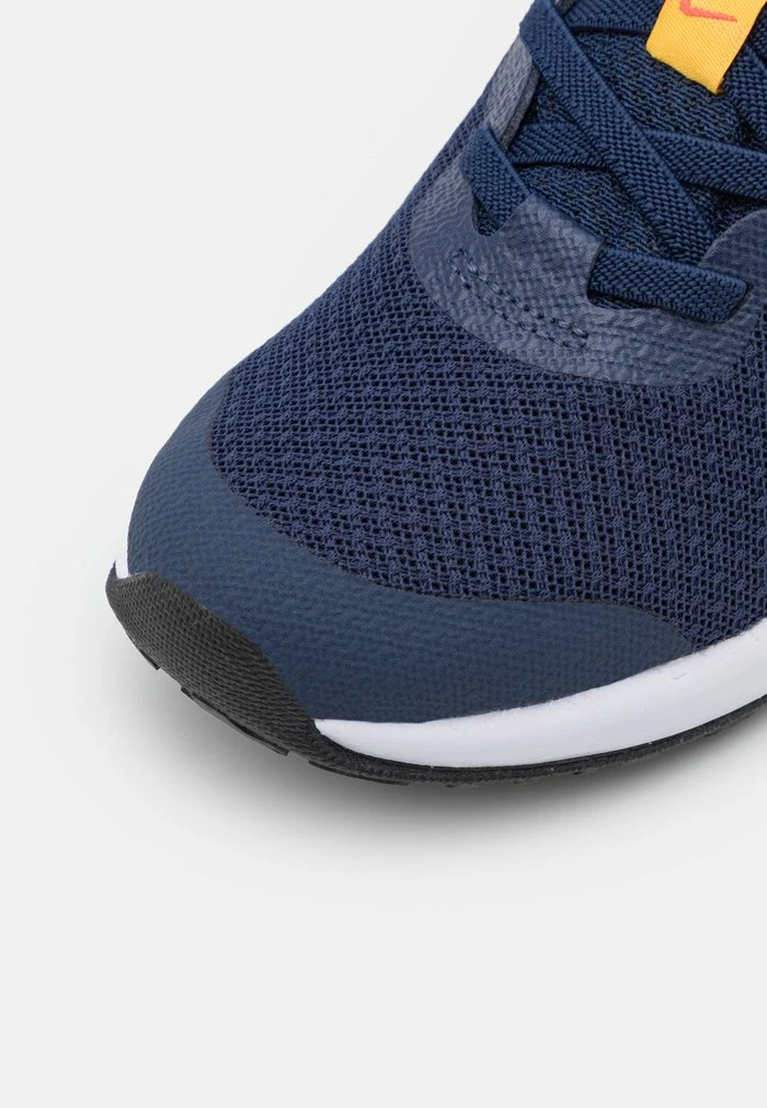 Nike Performance REVOLUTION 6 NN UNISEX - Neutral Running Shoes - Midnight Navy/bright Crimson/black/yellow Ochre 6 Nike Performance REVOLUTION 6 NN UNISEX - Neutral Running Shoes - Midnight Navy/bright Crimson/black/yellow Ochre - Image 6