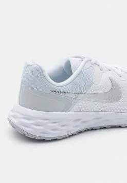 Nike Performance W NIKE REVOLUTION 6 NN - Neutral Running Shoes - White/metallic Silver/pure Platinum -Nike Performance store c2e00d1a865f4b1984442ba7d398ae79