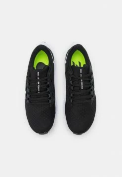 Nike Performance AIR ZOOM PEGASUS 38 - Neutral Running Shoes - Black/white/anthracite/volt -Nike Performance store c2feeac4544841e2b004199eb7329dd1