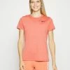 Nike Performance DRY TEE CREW - Sports T-shirt - Cinnabar/pure