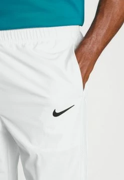 Nike Performance ADVANTAGE PANT - Tracksuit Bottoms - White -Nike Performance store c413d6851dff4930a02366fee868a988