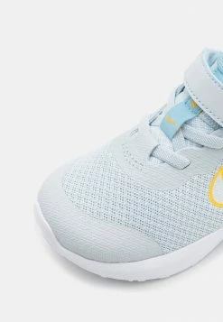 Nike Performance REVOLUTION 6 NN TDV UNISEX - Neutral Running Shoes - Aura/multicolor/worn Blue/university Gold 11 Nike Performance REVOLUTION 6 NN TDV UNISEX - Neutral Running Shoes - Aura/multicolor/worn Blue/university Gold -Nike Performance store c5814df0e5b24288b866f18a089f3b53